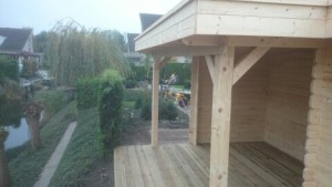 Tuinhuis met overkapping Sprang-Capelle